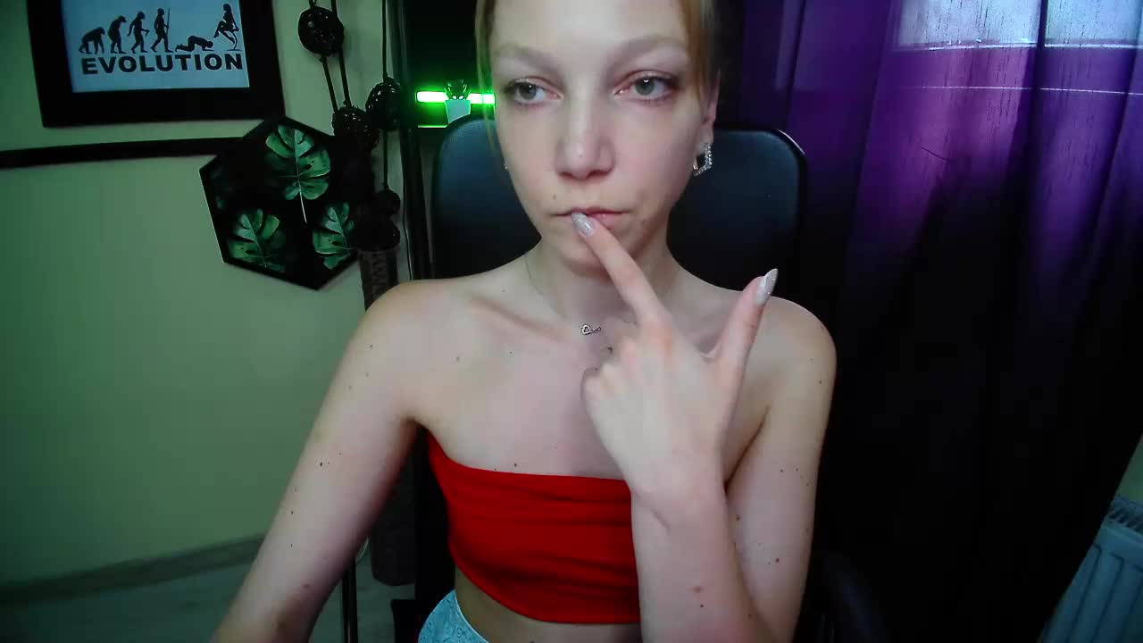 EmillyExtasy Adult Chat May 15, 2026