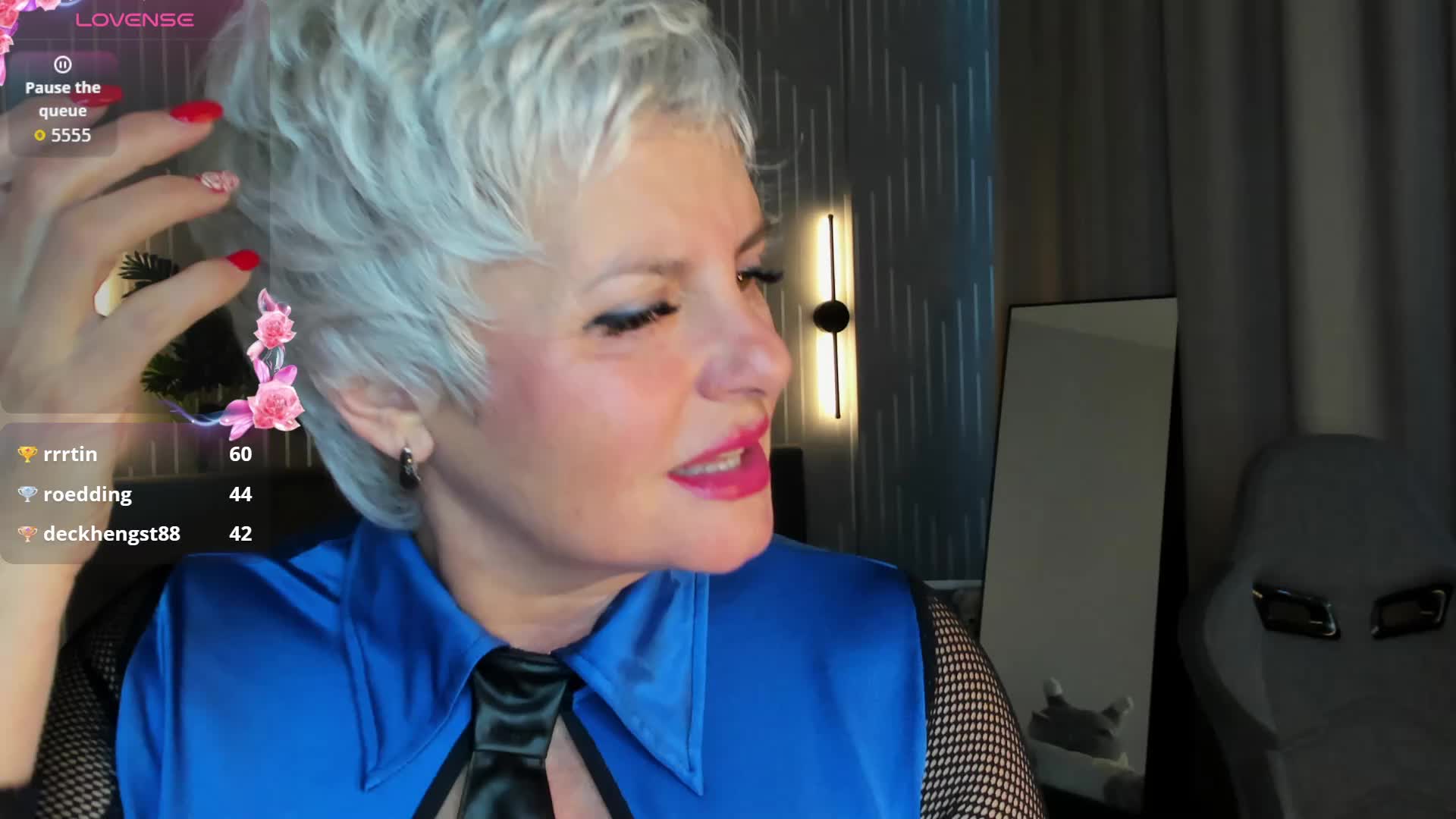 Linda-Zefir Adult Chat May 15, 2026