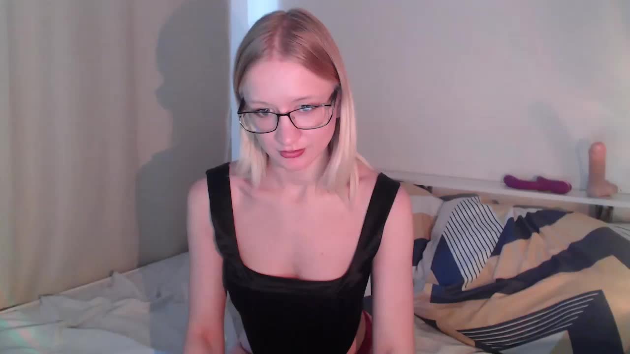 ChloeElegia Adult Chat May 15, 2026