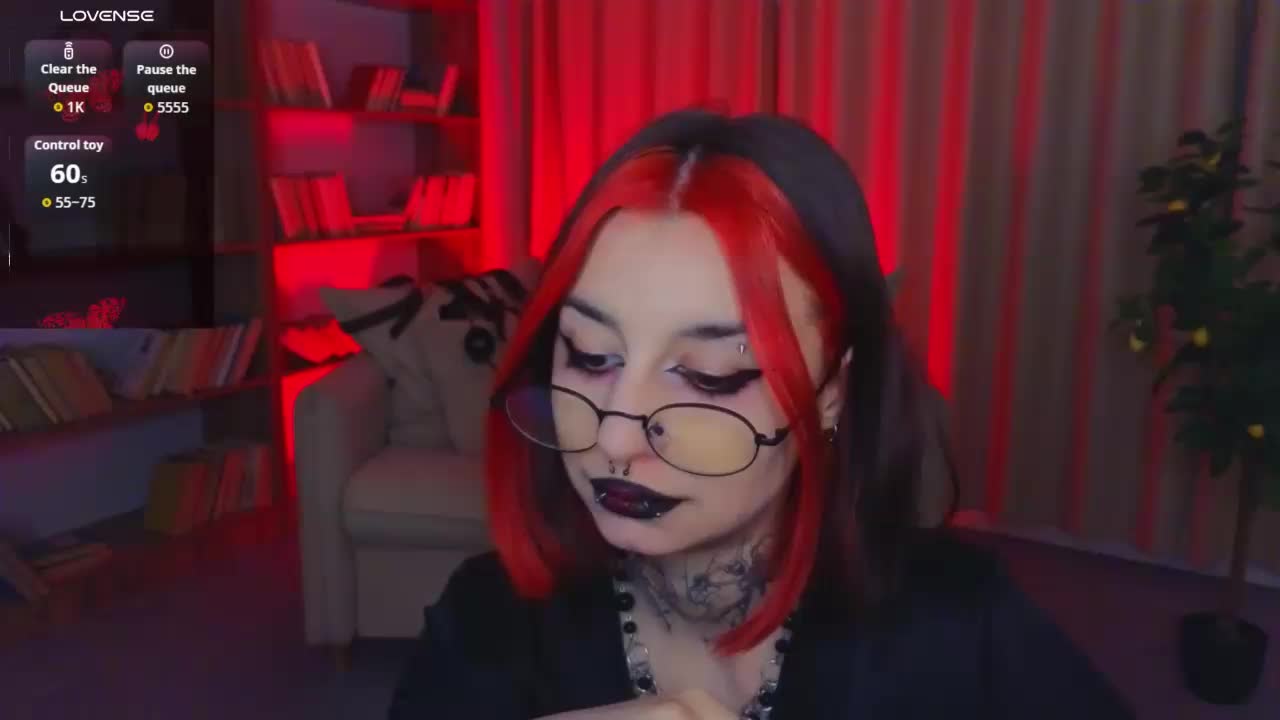 MistressMarcelline Adult Chat May 15, 2026