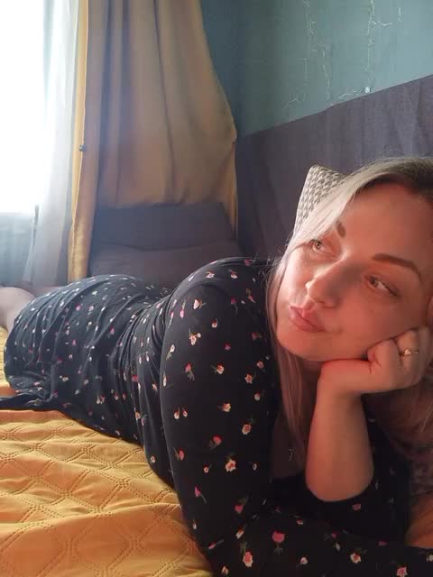 Tanysha-1 Adult Chat May 15, 2026