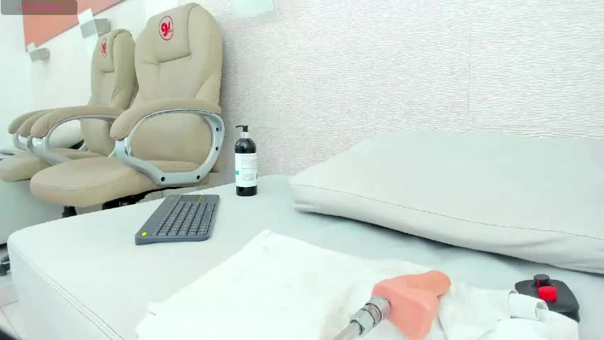 keylaa_nahir Adult Chat May 16, 2026