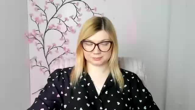 molly_moree Adult Chat May 16, 2026