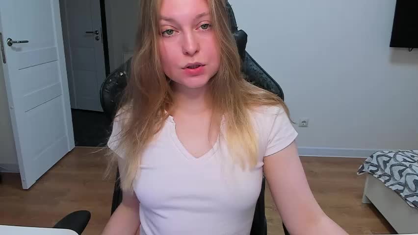 stacy_miraclee Adult Chat May 16, 2026