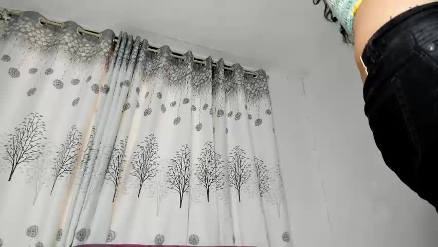 valery_hot692 Adult Chat May 16, 2026