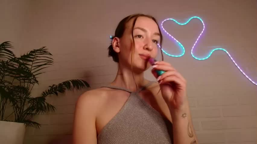 whiteprincessluna Adult Chat May 16, 2026