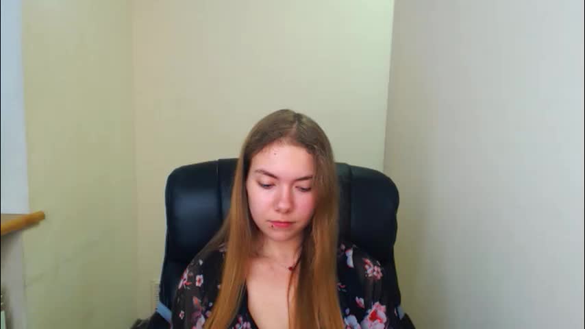 zoey_deuttch Adult Chat May 16, 2026