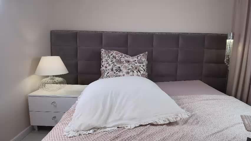 sensual_jasmine Adult Chat May 16, 2026