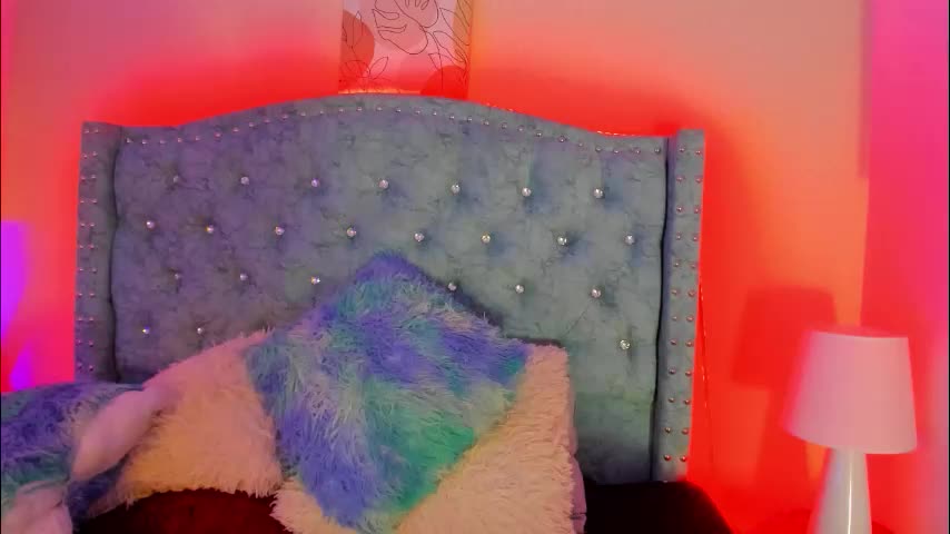 taliaskyx21 Adult Chat May 16, 2026