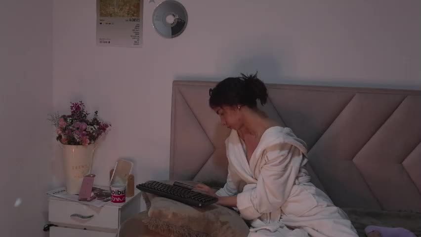 bonnieshyy Adult Chat May 16, 2026