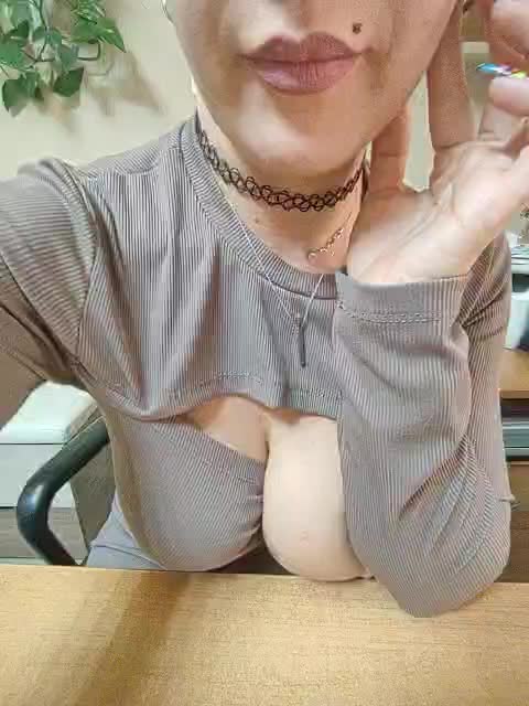 Mandarinka8 Adult Chat May 17, 2026