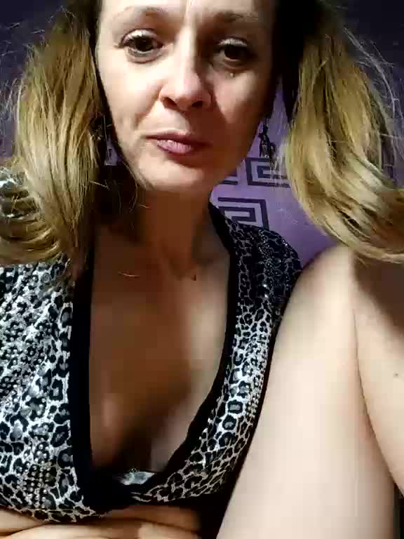 HelgaValkiriya Adult Chat May 16, 2026
