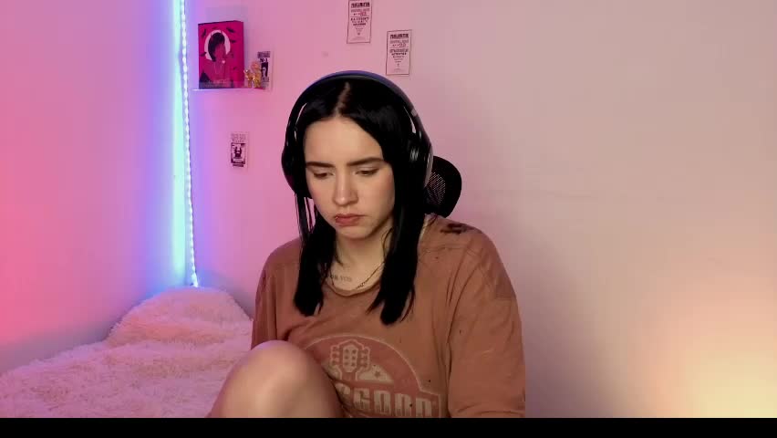 emily_lindey_ Adult Chat May 16, 2026
