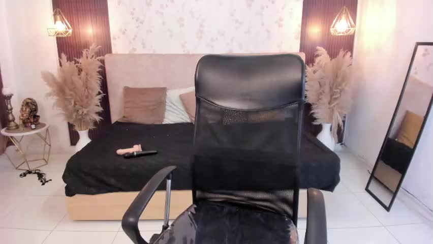 emy_ly Adult Chat May 16, 2026
