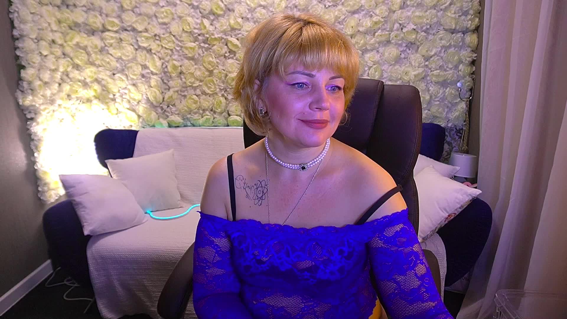 AmiraNight Adult Chat May 17, 2026
