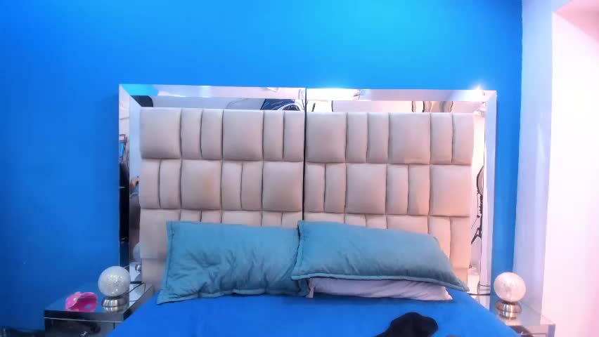 rousse_lily0 Adult Chat May 17, 2026