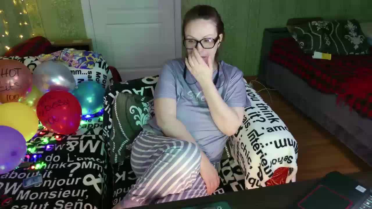 MeganIris Adult Chat May 17, 2026