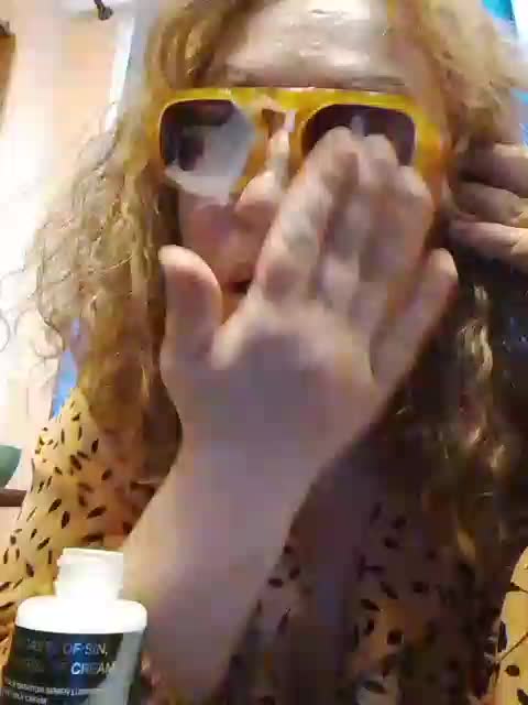 EVIL_TITS Adult Chat May 17, 2026