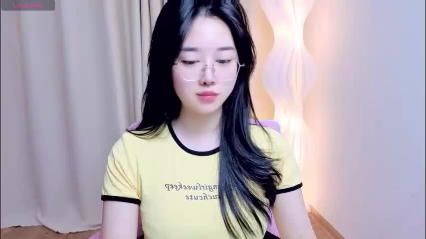 miu_999 Adult Chat May 17, 2026