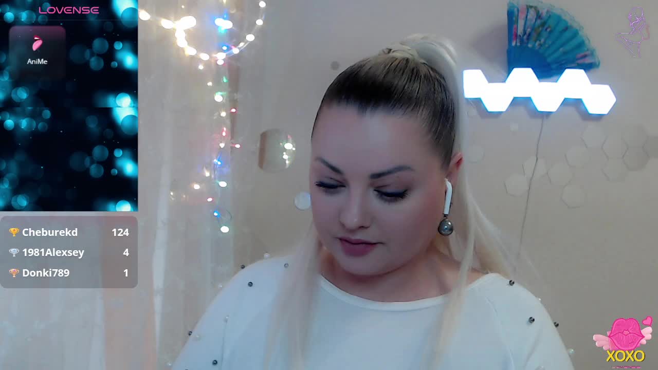 JewellFairy Adult Chat May 17, 2026