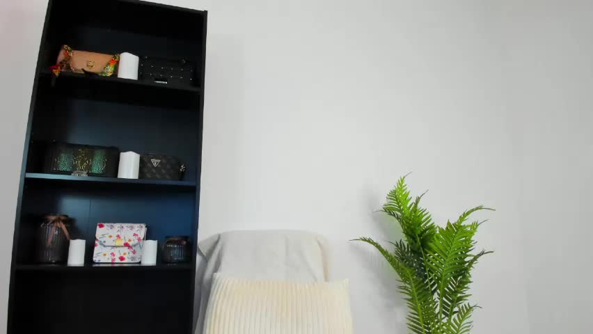 khloe_star Adult Chat May 17, 2026