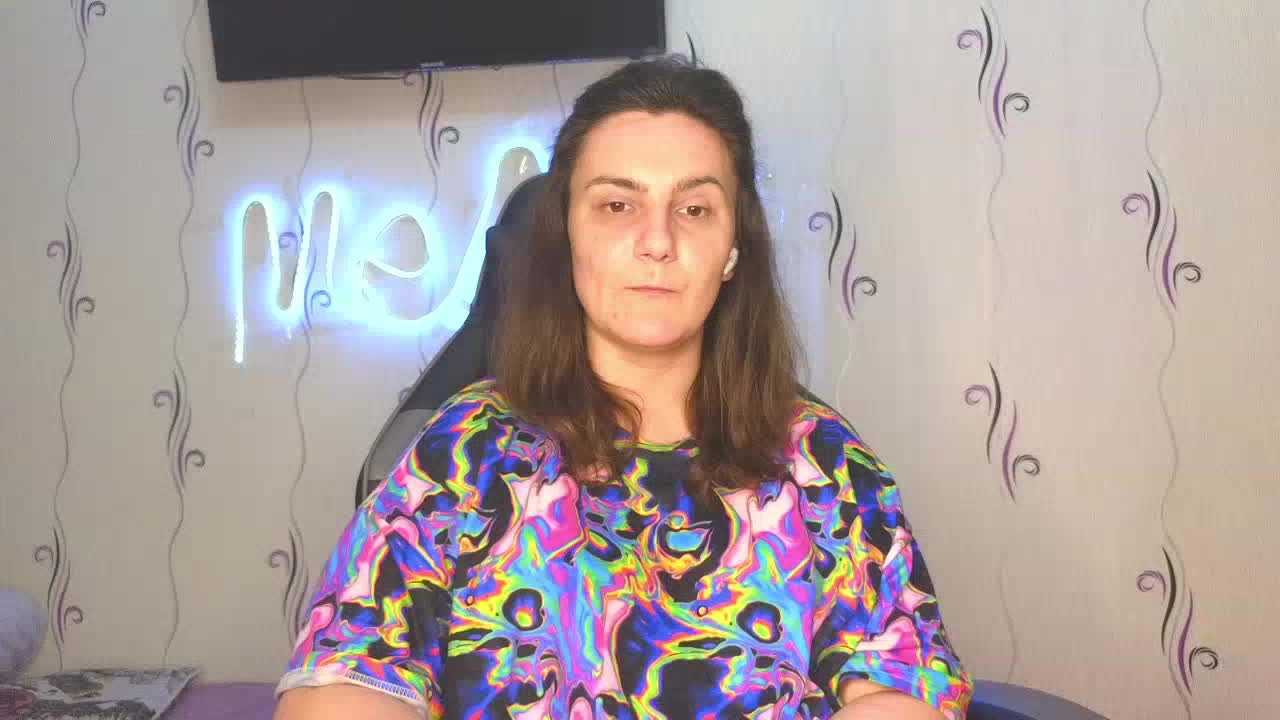 Secret_Smile Adult Chat May 17, 2026