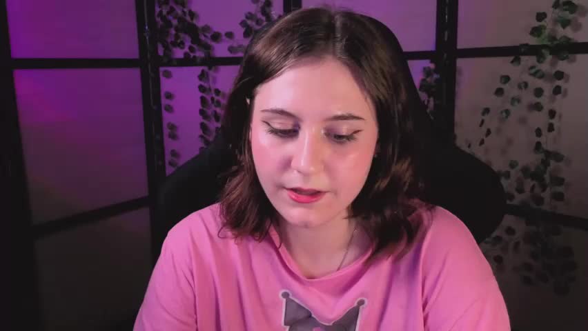diana_floweri Adult Chat May 17, 2026