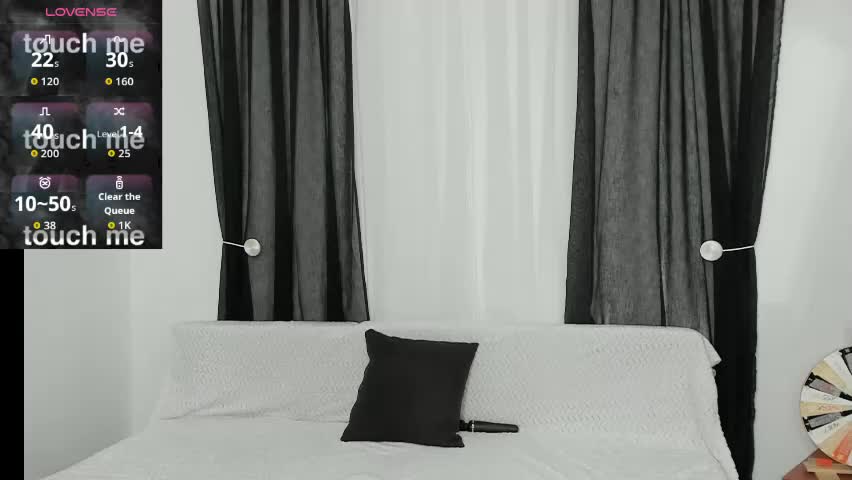 sexy_emeli Adult Chat May 17, 2026