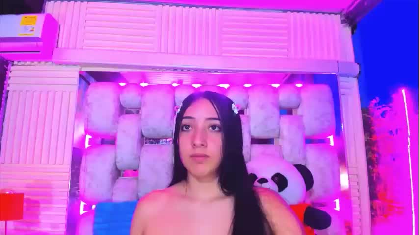 emmateylor Adult Chat May 17, 2026