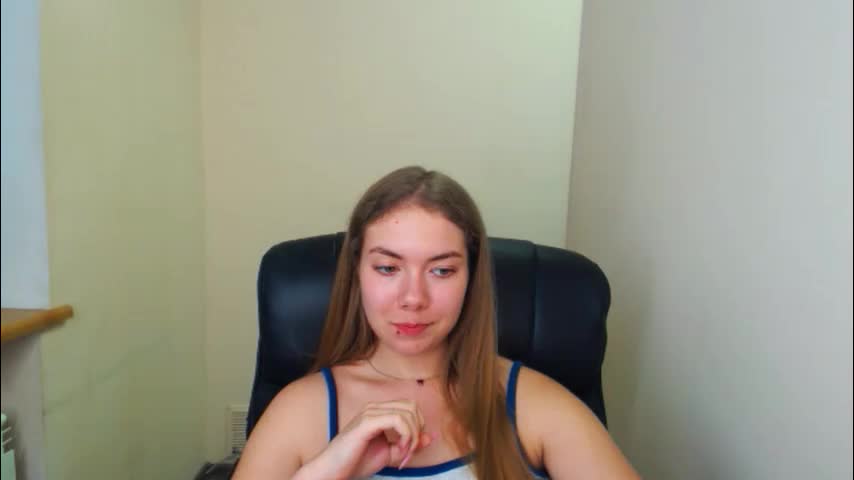 zoey_deuttch Adult Chat May 17, 2026