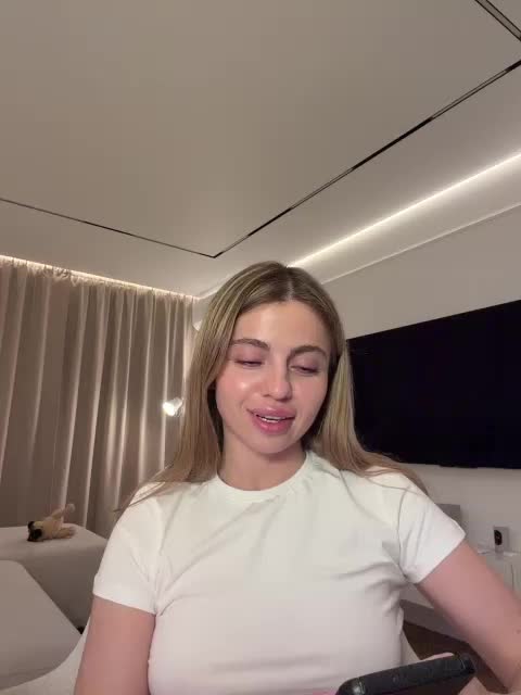 Nataliecroys Adult Chat May 17, 2026