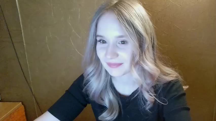 ameliaa333 Adult Chat May 17, 2026