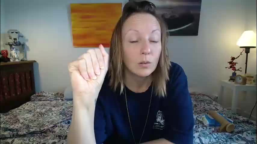 alice8363 Adult Chat May 17, 2026