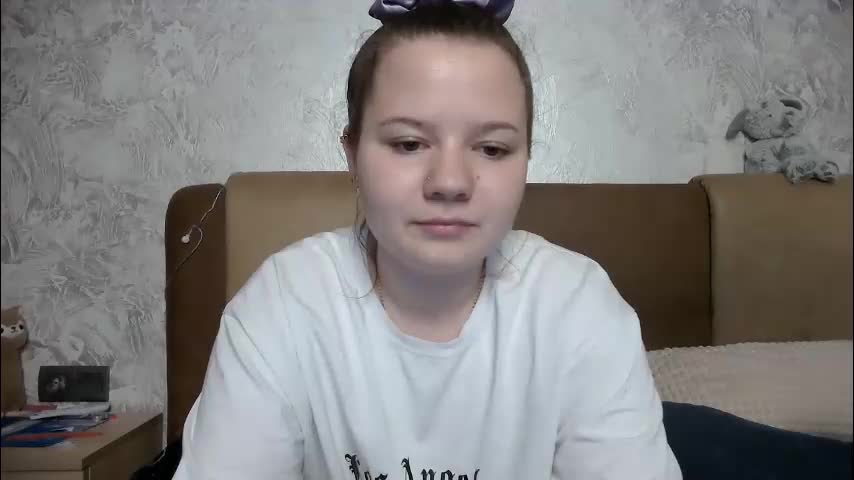 girl_cute07 Adult Chat May 17, 2026