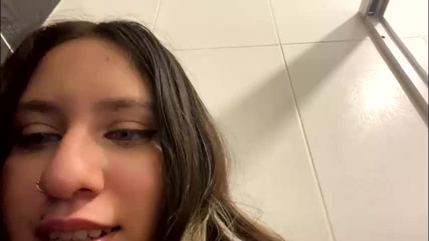 ashvsterry Adult Chat May 17, 2026