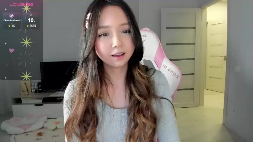 fluffy_rose Adult Chat May 17, 2026