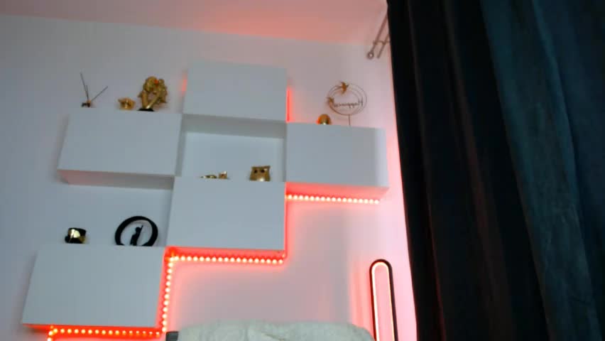 slut_tattoogirl Adult Chat May 17, 2026
