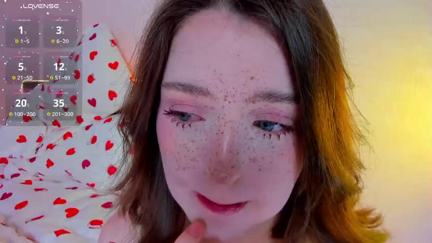 lexxxxxxi Adult Chat May 17, 2026