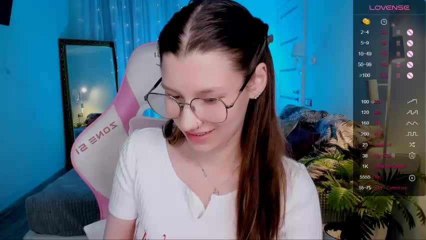 linablossom Adult Chat May 17, 2026