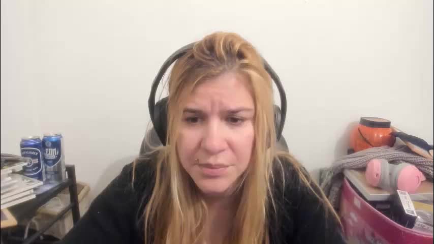 artsyandcraftsy_ Adult Chat May 17, 2026