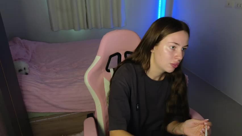 jessica_hanson Adult Chat May 17, 2026