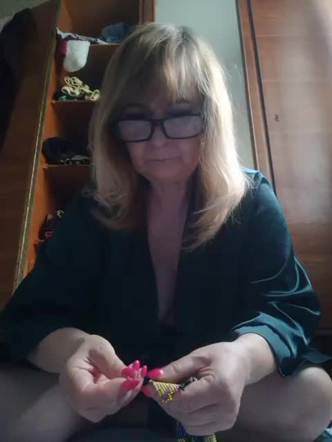 Alina1965 Adult Chat May 18, 2026