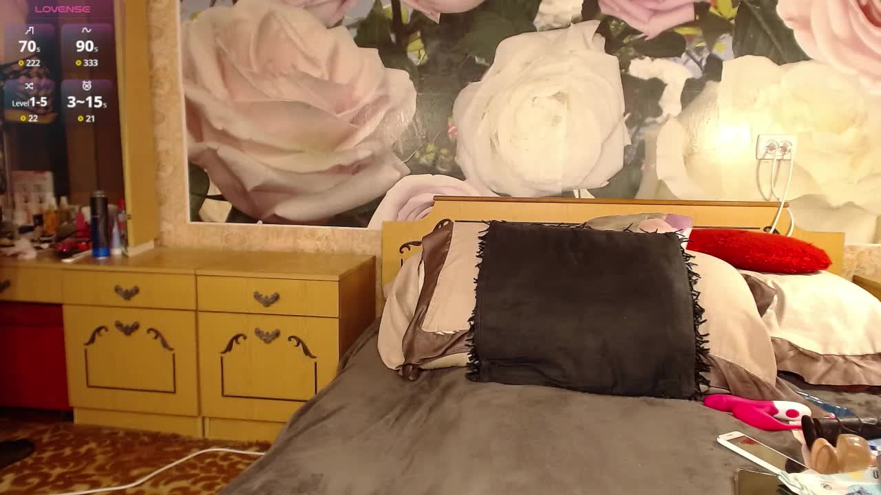 -Karolina555- Adult Chat May 18, 2026