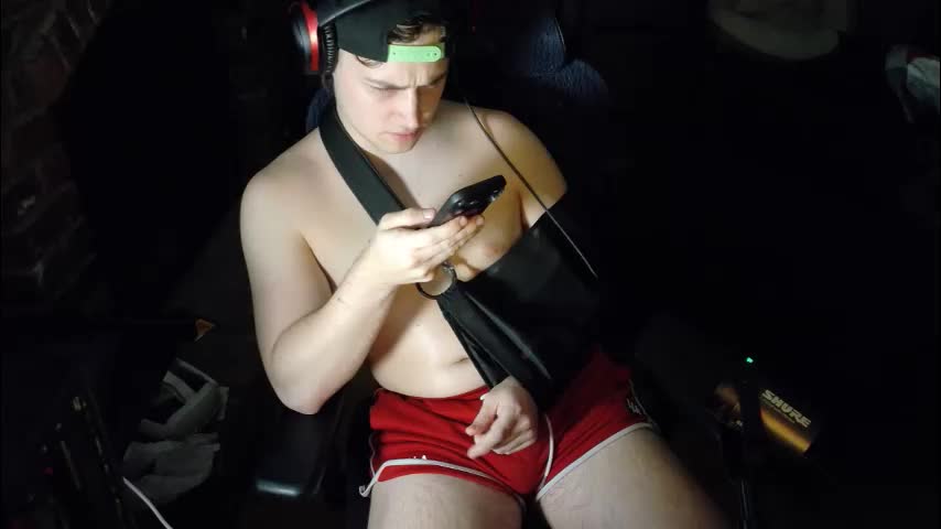 bubblebuttbdn Adult Chat May 18, 2026