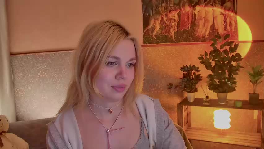 scarletmarney Adult Chat May 18, 2026
