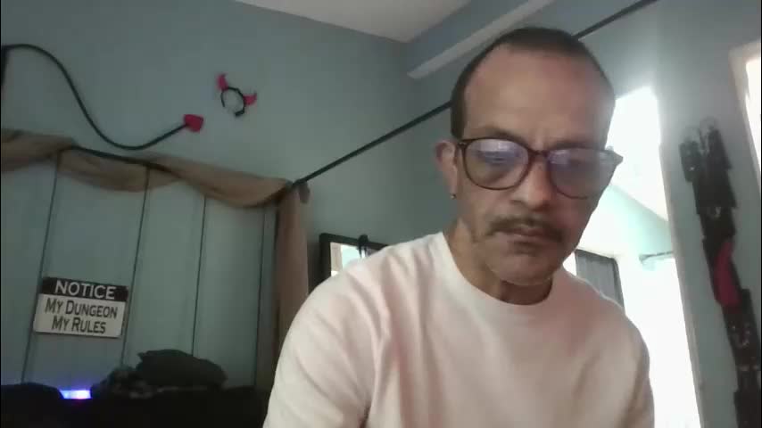 bellaskeykeeper Adult Chat May 18, 2026