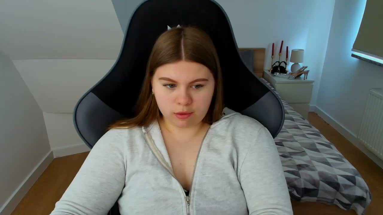 AbbyMint Adult Chat May 18, 2026