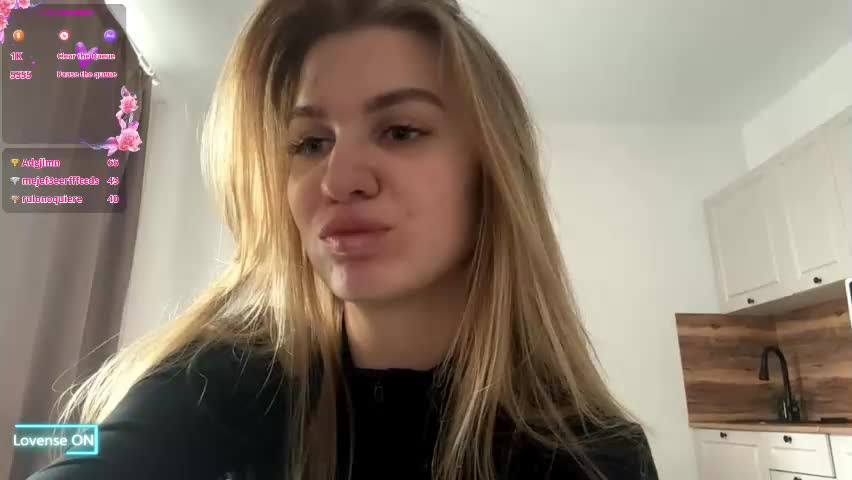 lauriegutierrez Adult Chat May 17, 2026