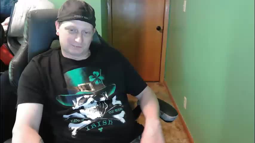 edwardaims_2please Adult Chat May 18, 2026