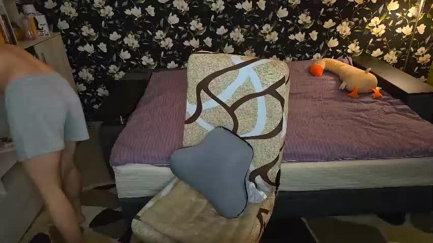 blond_boy69 Adult Chat May 18, 2026